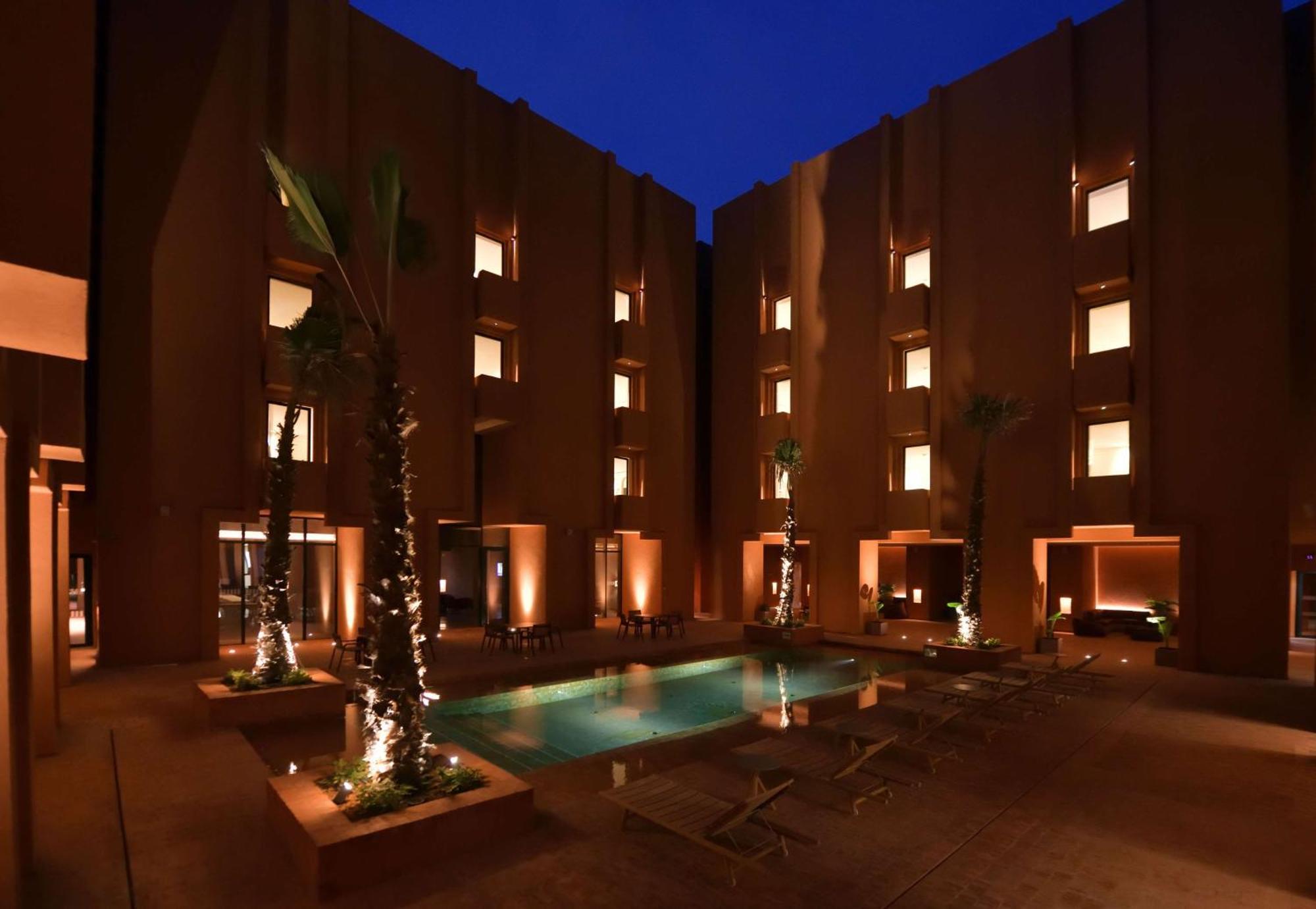 Doubletree By Hilton Ben Guerir Hotel & Residences Benguerir Zewnętrze zdjęcie